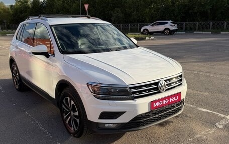 Volkswagen Tiguan II, 2019 год, 2 460 000 рублей, 1 фотография