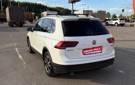 Volkswagen Tiguan II, 2019 год, 2 460 000 рублей, 6 фотография