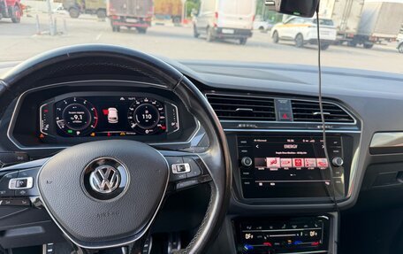 Volkswagen Tiguan II, 2019 год, 2 460 000 рублей, 20 фотография