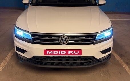 Volkswagen Tiguan II, 2019 год, 2 460 000 рублей, 21 фотография
