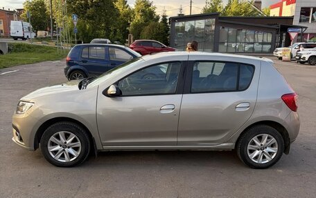 Renault Sandero II рестайлинг, 2018 год, 1 200 000 рублей, 2 фотография
