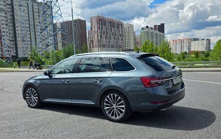 Skoda Superb III рестайлинг, 2019 год, 3 400 000 рублей, 12 фотография