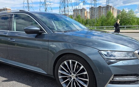 Skoda Superb III рестайлинг, 2019 год, 3 400 000 рублей, 6 фотография