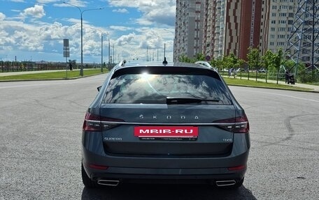 Skoda Superb III рестайлинг, 2019 год, 3 400 000 рублей, 10 фотография