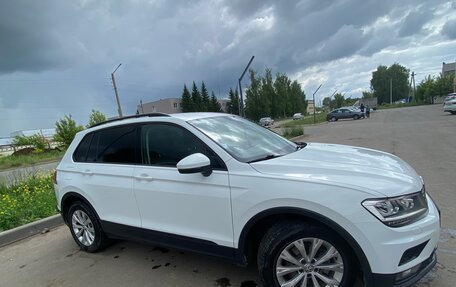 Volkswagen Tiguan II, 2020 год, 2 500 000 рублей, 8 фотография