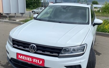Volkswagen Tiguan II, 2020 год, 2 500 000 рублей, 9 фотография
