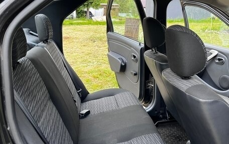 Renault Logan I, 2011 год, 650 000 рублей, 6 фотография