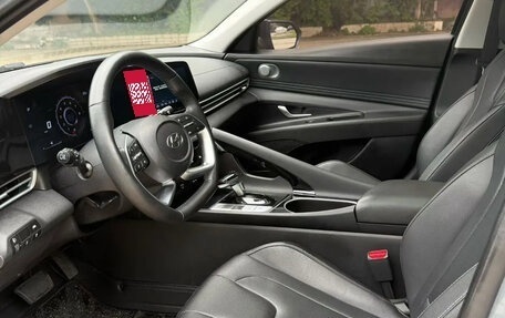 Hyundai Elantra, 2022 год, 1 620 000 рублей, 8 фотография
