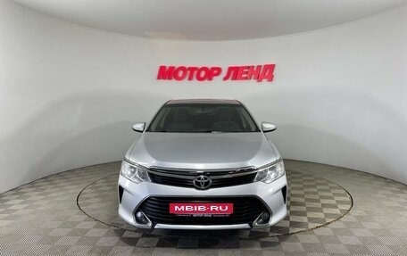 Toyota Camry, 2015 год, 1 799 000 рублей, 2 фотография