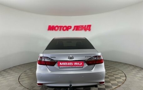 Toyota Camry, 2015 год, 1 799 000 рублей, 5 фотография