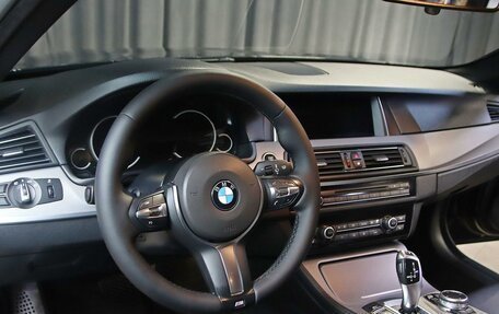 BMW 5 серия, 2014 год, 1 899 000 рублей, 8 фотография