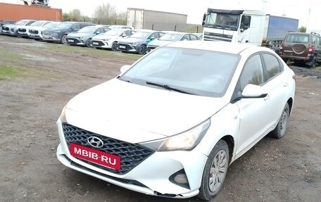 Hyundai Solaris II рестайлинг, 2020 год, 1 301 000 рублей, 2 фотография