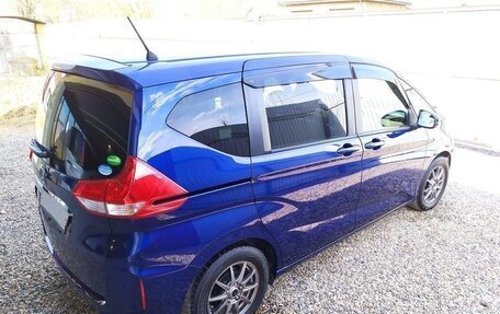 Honda Freed II, 2022 год, 1 250 000 рублей, 6 фотография