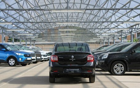 Renault Logan II, 2018 год, 815 000 рублей, 4 фотография
