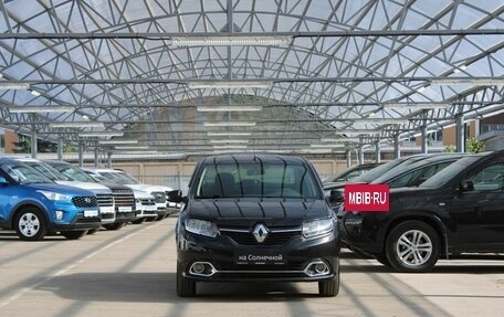 Renault Logan II, 2018 год, 815 000 рублей, 8 фотография