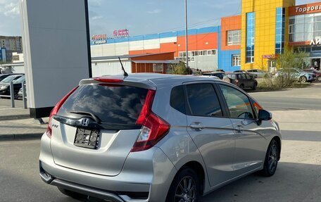 Honda Fit III, 2019 год, 1 450 000 рублей, 4 фотография