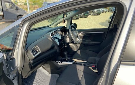Honda Fit III, 2019 год, 1 450 000 рублей, 9 фотография