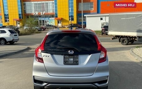 Honda Fit III, 2019 год, 1 450 000 рублей, 6 фотография