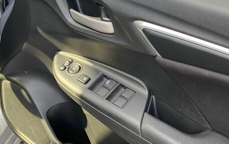 Honda Fit III, 2019 год, 1 450 000 рублей, 15 фотография