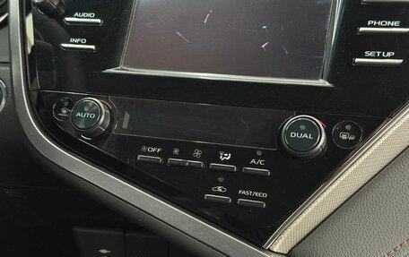 Toyota Camry, 2019 год, 1 599 000 рублей, 22 фотография