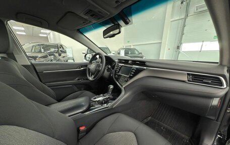 Toyota Camry, 2019 год, 1 599 000 рублей, 21 фотография