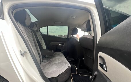 Chevrolet Cruze II, 2011 год, 515 000 рублей, 19 фотография