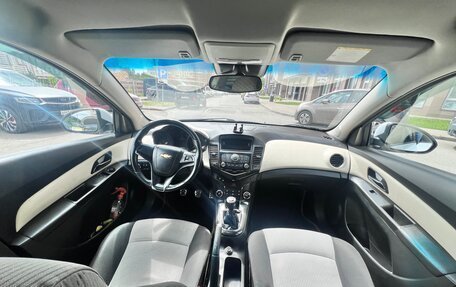 Chevrolet Cruze II, 2011 год, 515 000 рублей, 16 фотография