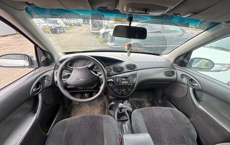 Ford Focus IV, 2000 год, 49 000 рублей, 2 фотография