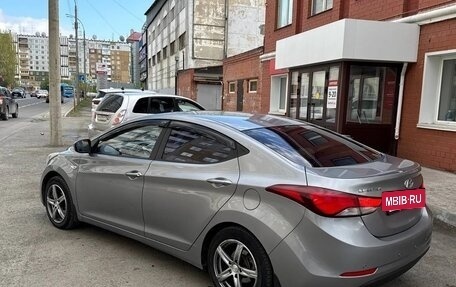 Hyundai Elantra V, 2014 год, 1 200 000 рублей, 2 фотография