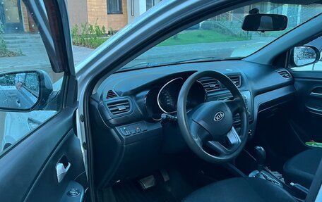 KIA Rio III рестайлинг, 2012 год, 560 000 рублей, 7 фотография
