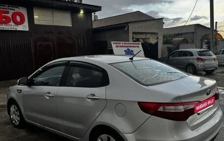KIA Rio III рестайлинг, 2012 год, 560 000 рублей, 2 фотография