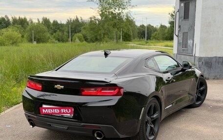 Chevrolet Camaro VI, 2016 год, 3 050 000 рублей, 4 фотография