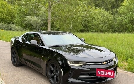 Chevrolet Camaro VI, 2016 год, 3 050 000 рублей, 2 фотография