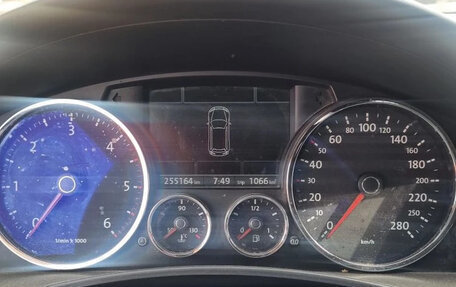 Volkswagen Touareg III, 2010 год, 1 200 000 рублей, 6 фотография
