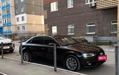 Audi A4, 2015 год, 1 370 000 рублей, 3 фотография