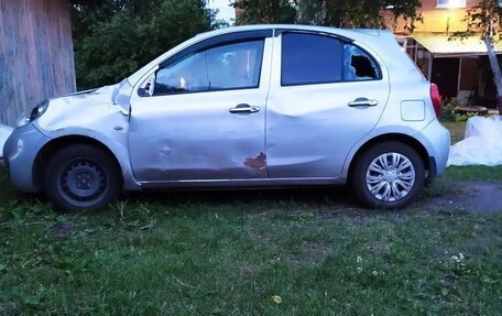 Nissan March IV, 2015 год, 390 000 рублей, 5 фотография