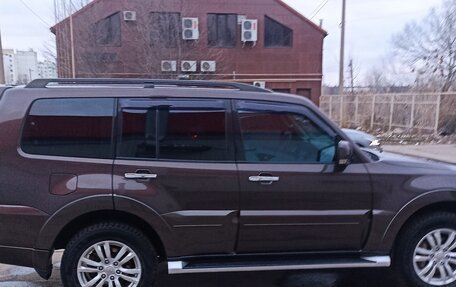 Mitsubishi Pajero IV, 2017 год, 3 300 000 рублей, 3 фотография