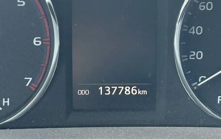Toyota RAV4, 2018 год, 2 800 000 рублей, 12 фотография