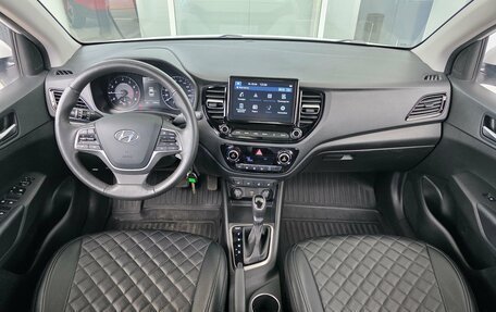 Hyundai Solaris II рестайлинг, 2022 год, 1 849 000 рублей, 3 фотография