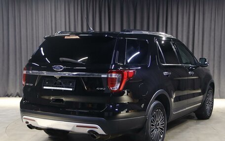 Ford Explorer VI, 2017 год, 2 299 000 рублей, 2 фотография