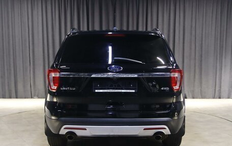 Ford Explorer VI, 2017 год, 2 299 000 рублей, 15 фотография