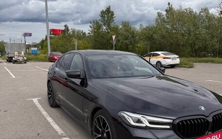 BMW 5 серия, 2020 год, 4 350 000 рублей, 2 фотография