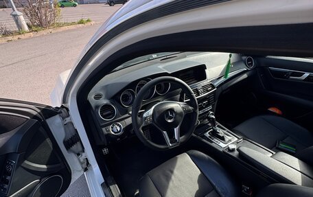 Mercedes-Benz C-Класс, 2011 год, 1 205 000 рублей, 10 фотография