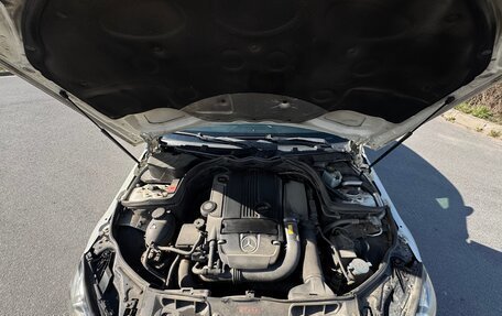 Mercedes-Benz C-Класс, 2011 год, 1 205 000 рублей, 22 фотография