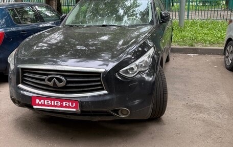 Infiniti QX70, 2013 год, 1 330 000 рублей, 2 фотография