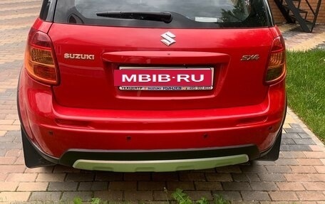 Suzuki SX4 II рестайлинг, 2010 год, 1 000 000 рублей, 2 фотография