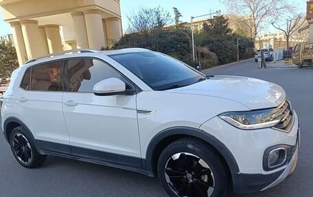 Volkswagen T-Cross I, 2023 год, 1 460 333 рублей, 3 фотография