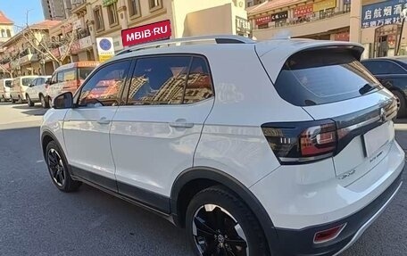 Volkswagen T-Cross I, 2023 год, 1 460 333 рублей, 6 фотография
