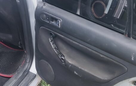 Volkswagen Golf IV, 2000 год, 190 000 рублей, 26 фотография