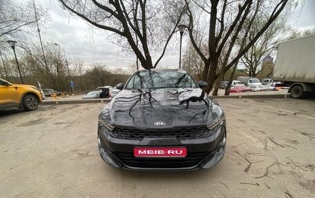 KIA K5, 2020 год, 2 300 000 рублей, 1 фотография